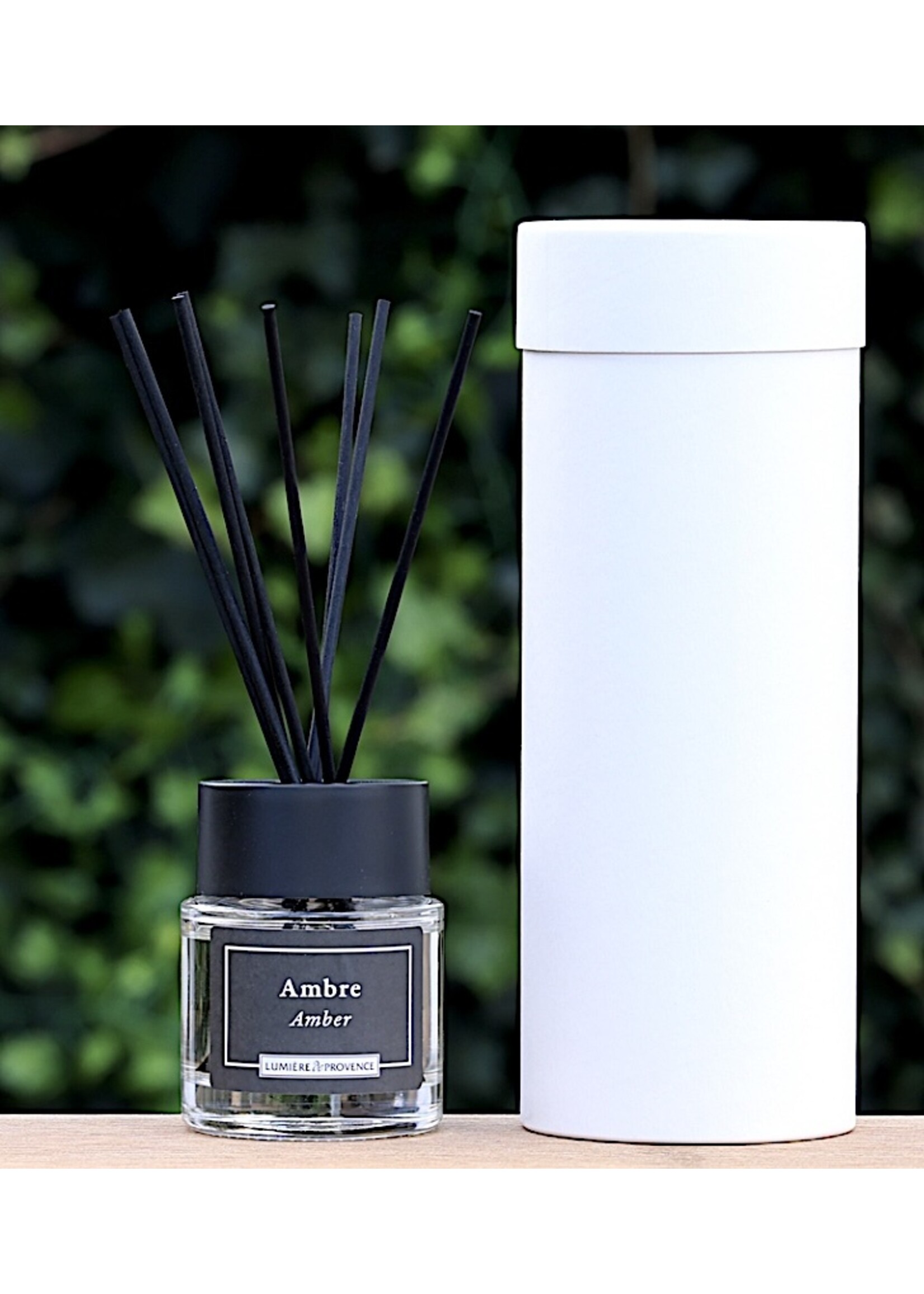 Gepersonaliseerde geurstokjes in koker