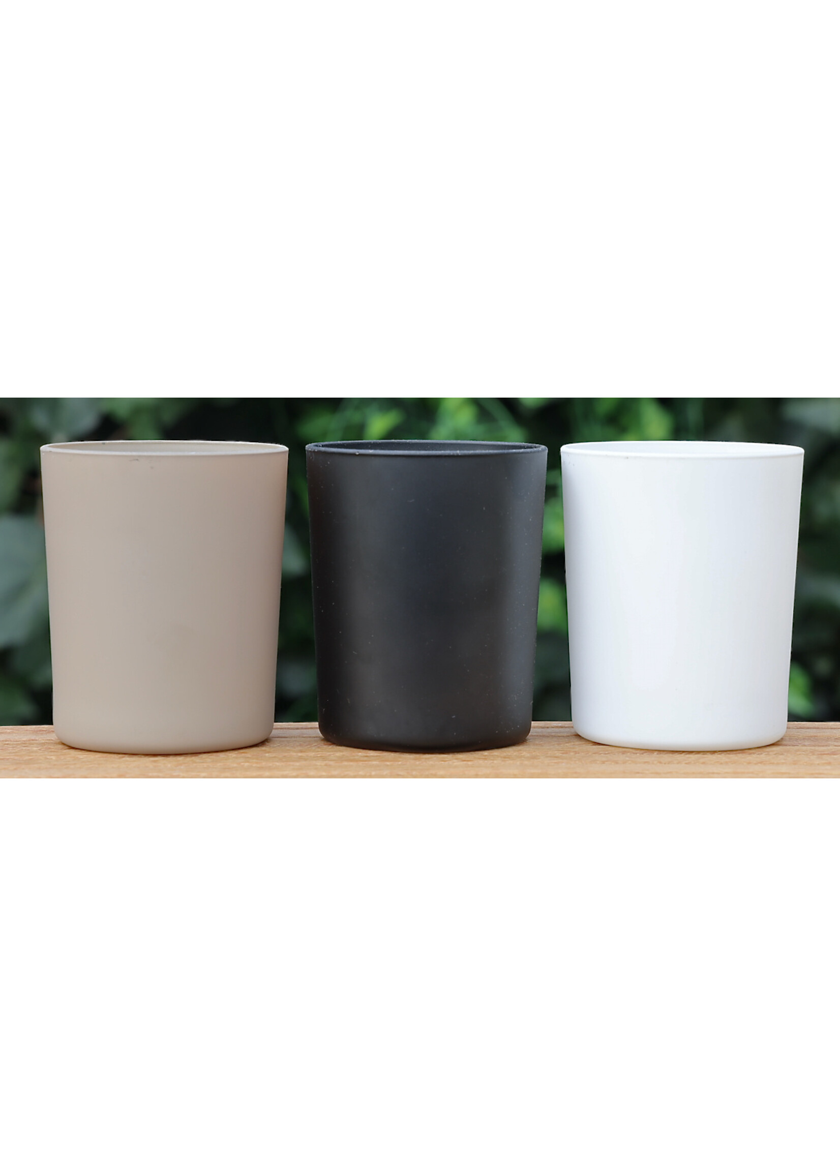 Gepersonaliseerde geurkaars verpakt in een koker