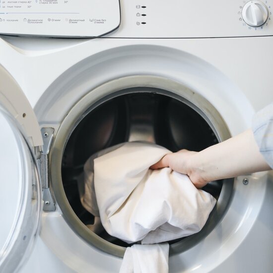 Huchem Liquid Detergent 10L – Colored & White, >200 Washes | Concentrated