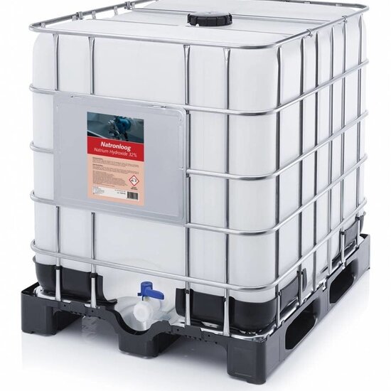 Huchem Caustic Soda 32% – Powerful Chemical for Cleaning, pH Regulation & Industrial Applications