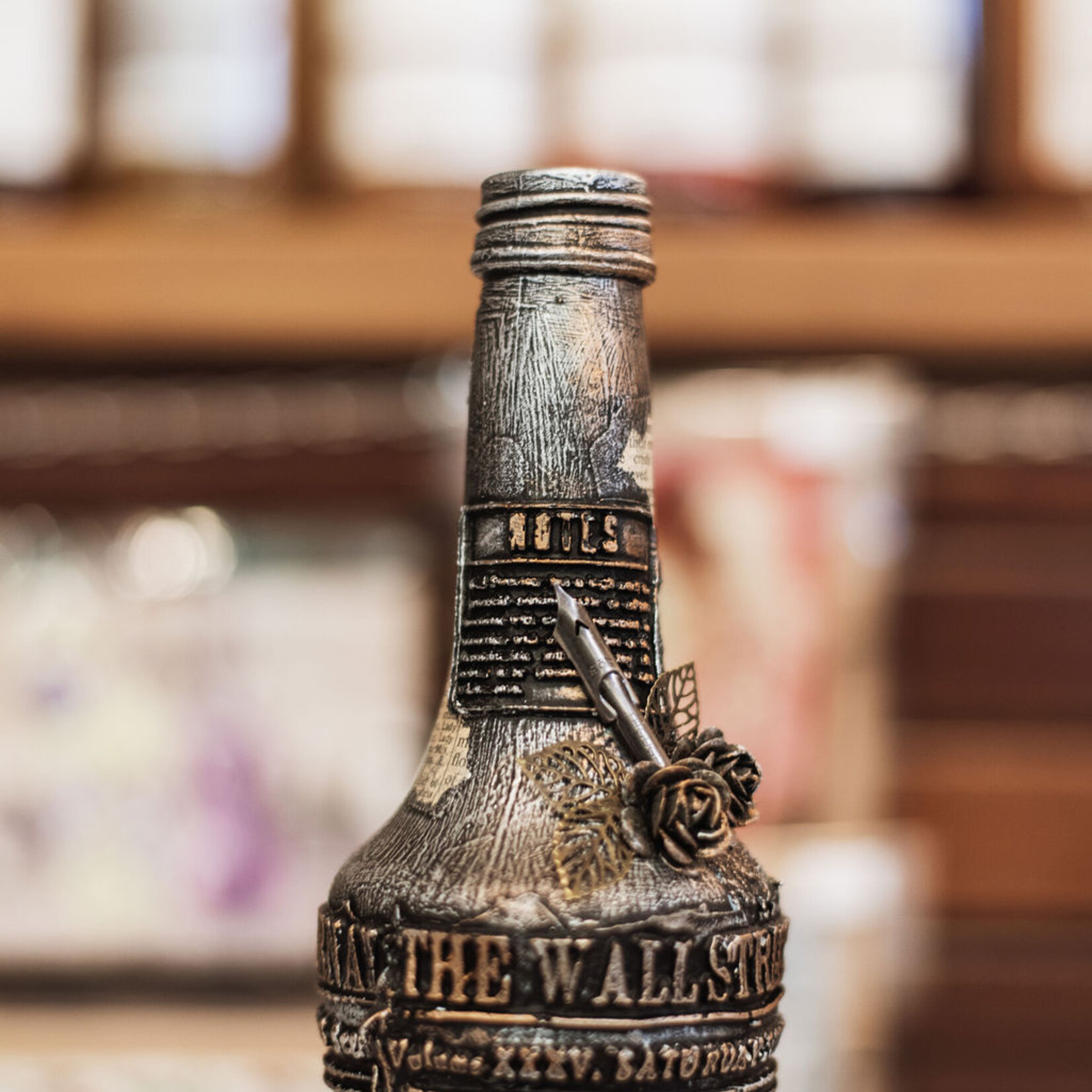 The Writer's Relic – Handgemaakte Mixed Media Sierfles