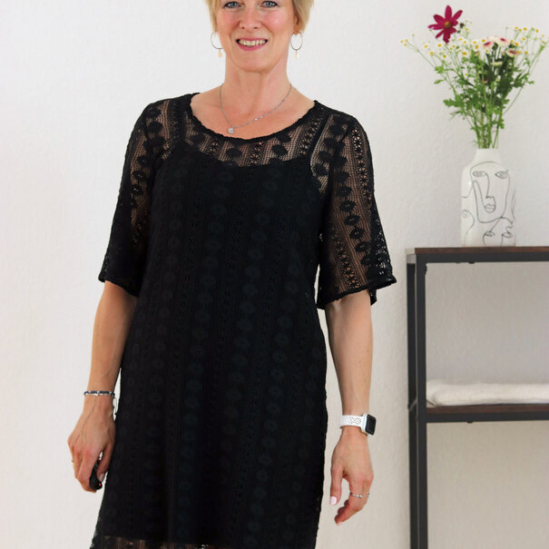 Adenau zwart - crochet