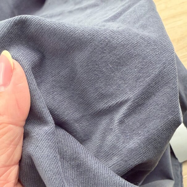 2 meter wearable stories - stretch babycorduroy jeansblauw SV26