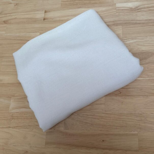 2 meter italiaanse deadstock - wit linnenlook SV26