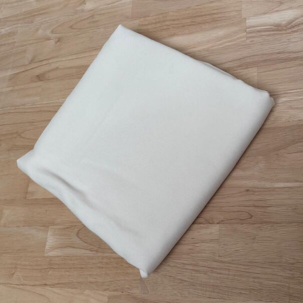 2 meter italiaanse deadstock - gebroken wit soepele twill SV26
