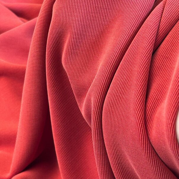 Fijne rib viscosetricot - bloody red