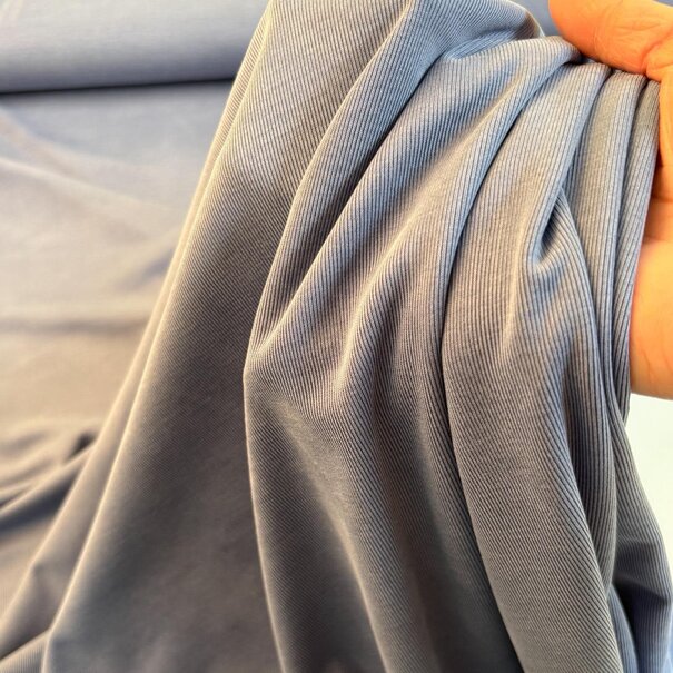 Fijne rib viscosetricot - jeans