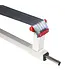 Optiparts Zelfde ontwerp als onze reguliere aluminium trolley, maar dan met riem. Het tilt de dwarsbalk op, wat zorgt voor een kleinere kans op krassen op de romp. Uw Optimist glijdt gemakkelijk van de riem bij het lanceren.