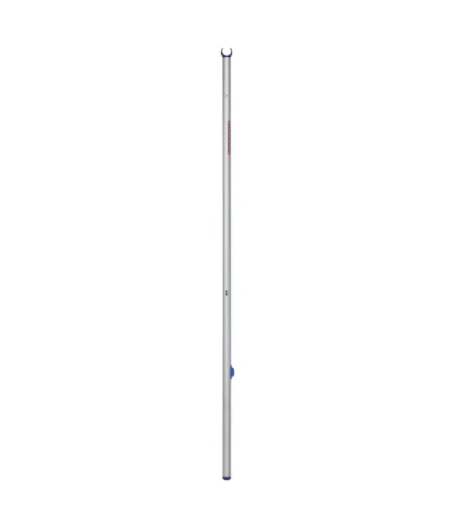 Optiparts Deze zeilschool mast/set heeft geen ogen voor zeilbevestiging, het zeil wordt met het speciale voorlijk over de mast en giek geschoven.