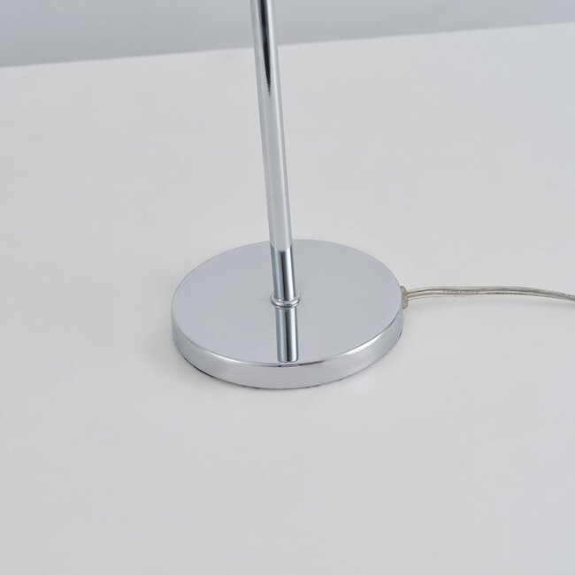 Moderne Tischlampe Aimee in Schwarz