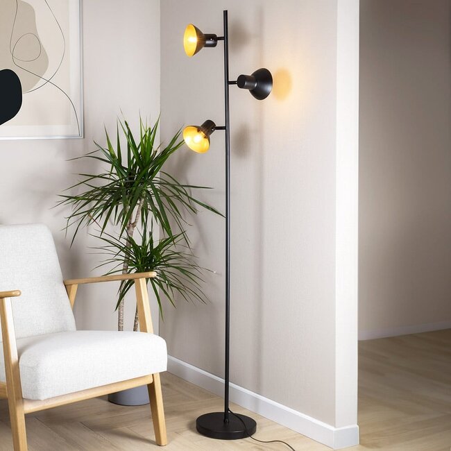 Industrielle Stehleuchte mit 3 Spots - Bailey