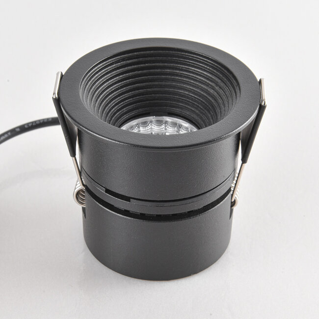 Einbauspot mit geriffeltem Design - Ilva