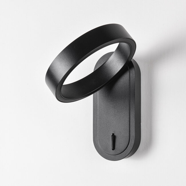 Schwarze Wandlampe mit drehbarem Ring - Starla