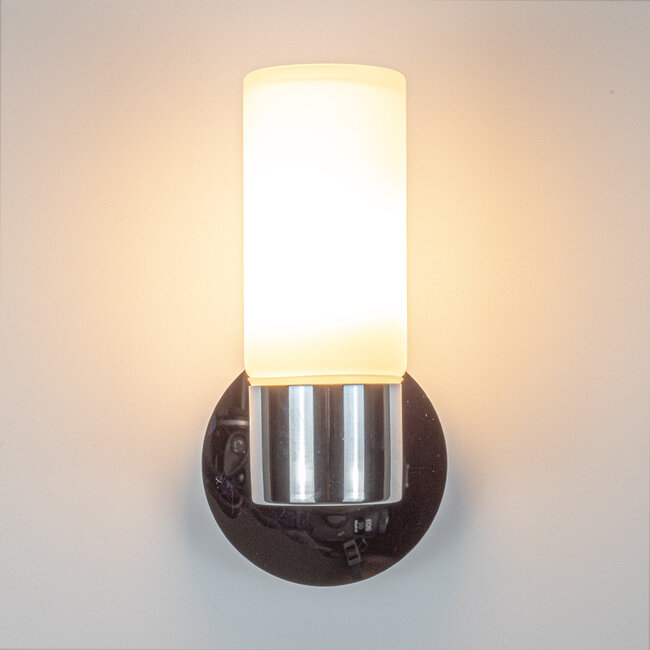 Moderne Badezimmer-Wandlampe Vidrio in Chrom, IP44