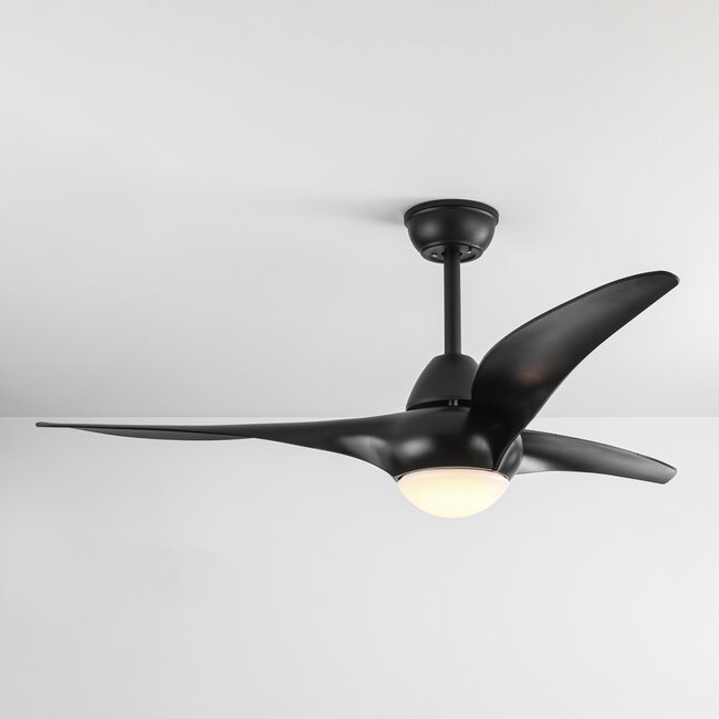 Schwarzer  Deckenventilator Wieke mit LEDs und einstellbarer Farbtemperatur