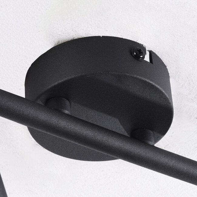 Deckenleuchte Harun aus Rattan und schwarzem Metall, 2-flammig