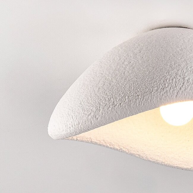 Wabi-Sabi-Deckenlampe Concrete Aura 60 x 47 cm mit Steineffekt - Weiß