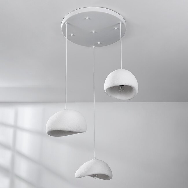 3-flammige Wabi Sabi Pendelleuchte Ishi mit weißem Steineffekt - 3 x 30 cm