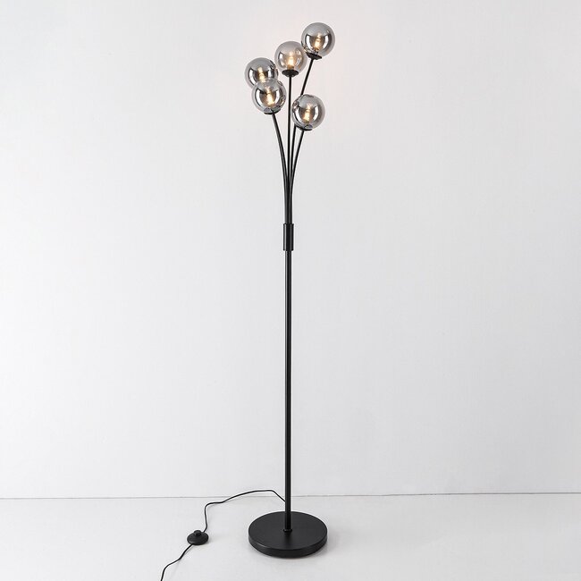 Stehlampe Claire 5-flammig in Schwarz mit Rauchglas