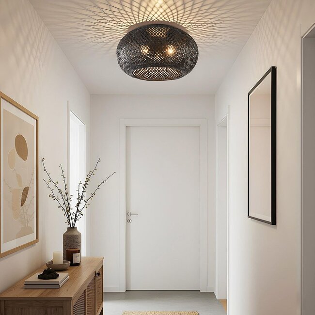 3-flammige Deckenleuchte Caia aus handgeflochtenem Bambus – schwarz