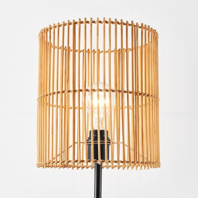 Stehleuchte Nord mit natürlichem Schirm