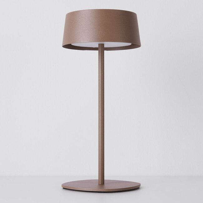 Aufladbare Tischlampe Auris in Taupe mit integrierter dimmbarer LED