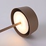 Aufladbare Tischlampe Auris in Taupe mit integrierter dimmbarer LED