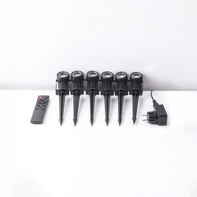 Set mit 6 schwenkbaren Gartenstrahlern mit Fernbedienung – schwarz