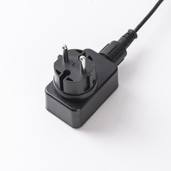 Set mit 6 schwenkbaren Gartenstrahlern mit Fernbedienung – schwarz