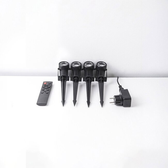 Set mit 4 schwarzen Gartenstrahlern mit Fernbedienung – schwenkbar