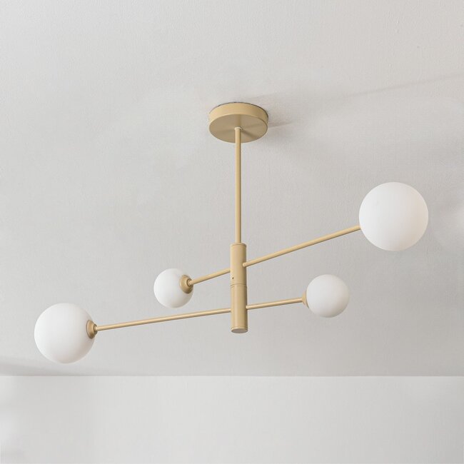 Beige Deckenleuchte Stiri 4-flammig mit milchweißem Glas