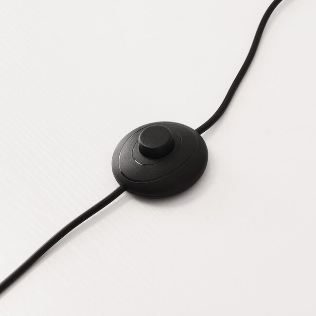 Stehlampe Reed mit warmbraunem geflochtenen Schirm – 160 cm