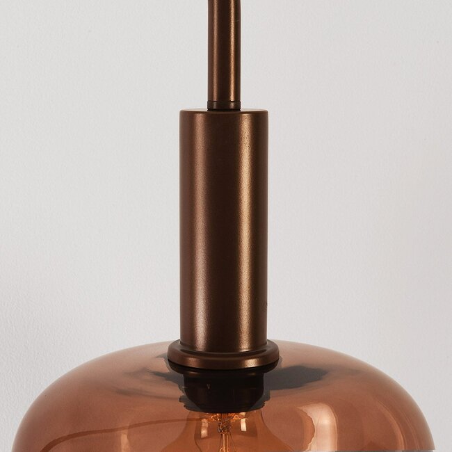 Stehlampe Piedi mit braunem Ombré-Glas