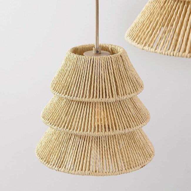 Boho-Pendelleuchte Tula - naturfarbene Schirme aus gewebtem Seil