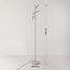 Beige Stehleuchte Zhan mit drei drehbaren Spots und Touch-Dimmer, Up- & Downlight