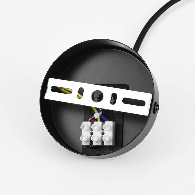 Moderne Hängelampe Noblin schwarz mit Goldmetall Ø60 cm