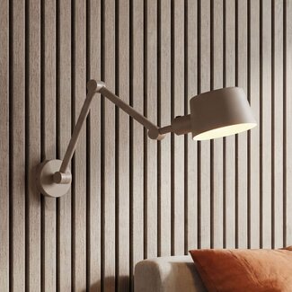 Wandlampe Mellow in Taupe mit verstellbarem Arm und beidseitigem Licht