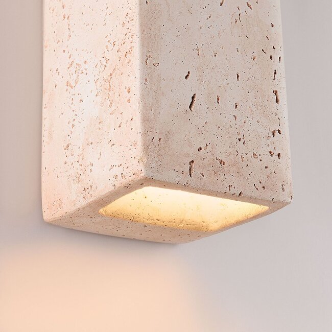 Wandleuchte Elira aus Travertin (Naturstein) – Up- & Downlight