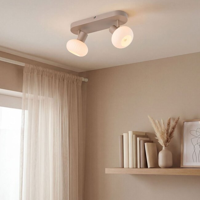 Beige Deckenleuchte Odelle mit 2 verstellbaren Gläsern aus geripptem Glas