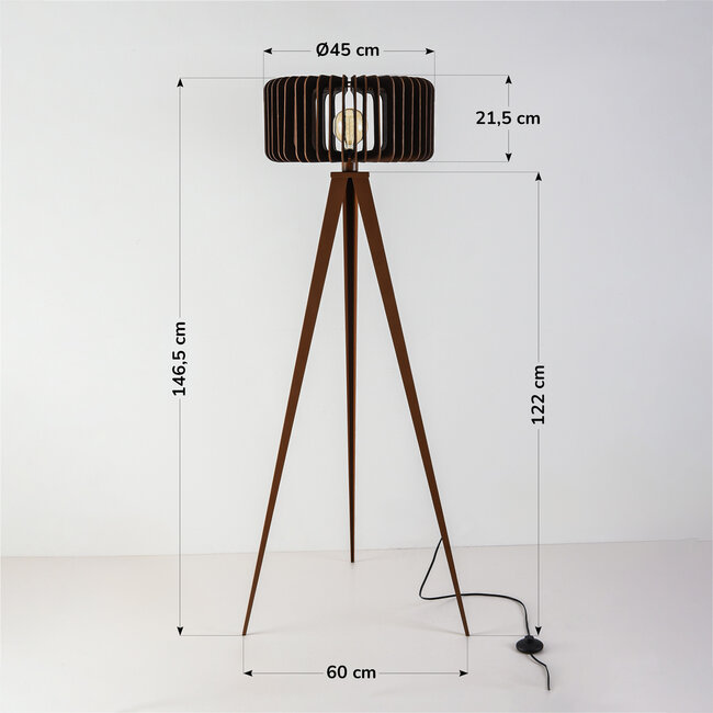 Stehleuchte Oakly mit Metall-Dreibein und Holzschirm in Walnussoptik