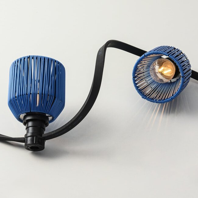 Illu sets inklusive Schirme in dunkelblauer Rattan-Optik, erhältlich mit verschiedenen LED-Lampen