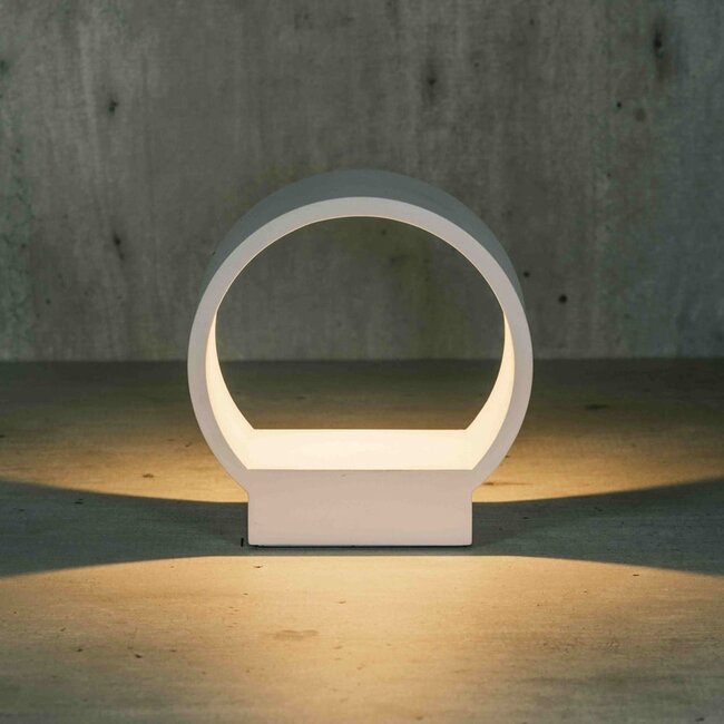 Applique murale extérieure ronde Izzy - blanche avec LED intégrée