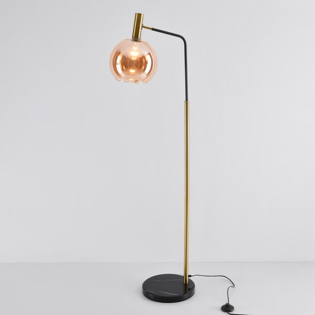 Lampadaire Singh avec globe en verre, marbre et doré