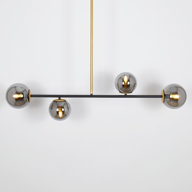 Suspension design Davy 4 lumières avec globes en verre