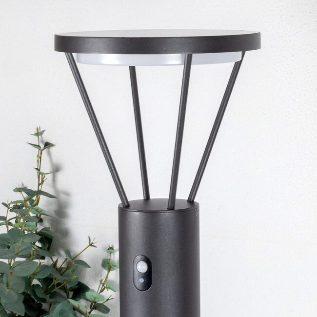 Lampe d'extérieur solaire sur pied Marina à détecteur