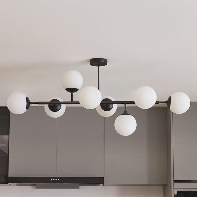 Plafonnier Osem 8 lumières - noir avec globes en verre opalin