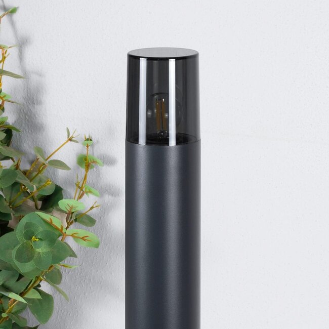 Lampe d'extérieur sur pied Jenny gris fumé