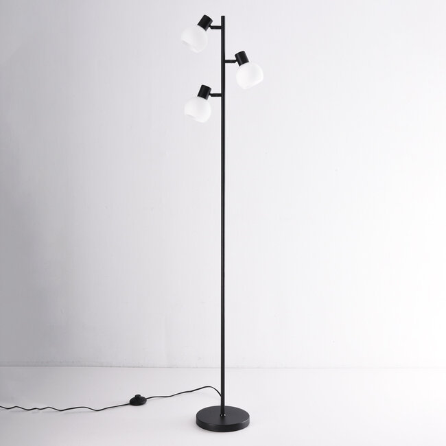 Lampadaire 3 lumières en verre blanc laiteux Pieta - orientable