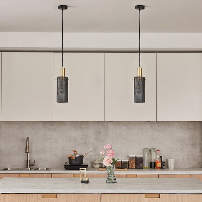 Lampe suspendue avec détails dorés noir - Valce