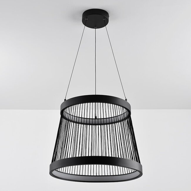 Suspension Kae à intensité variable sur 3 niveaux - cordon décoratif noir